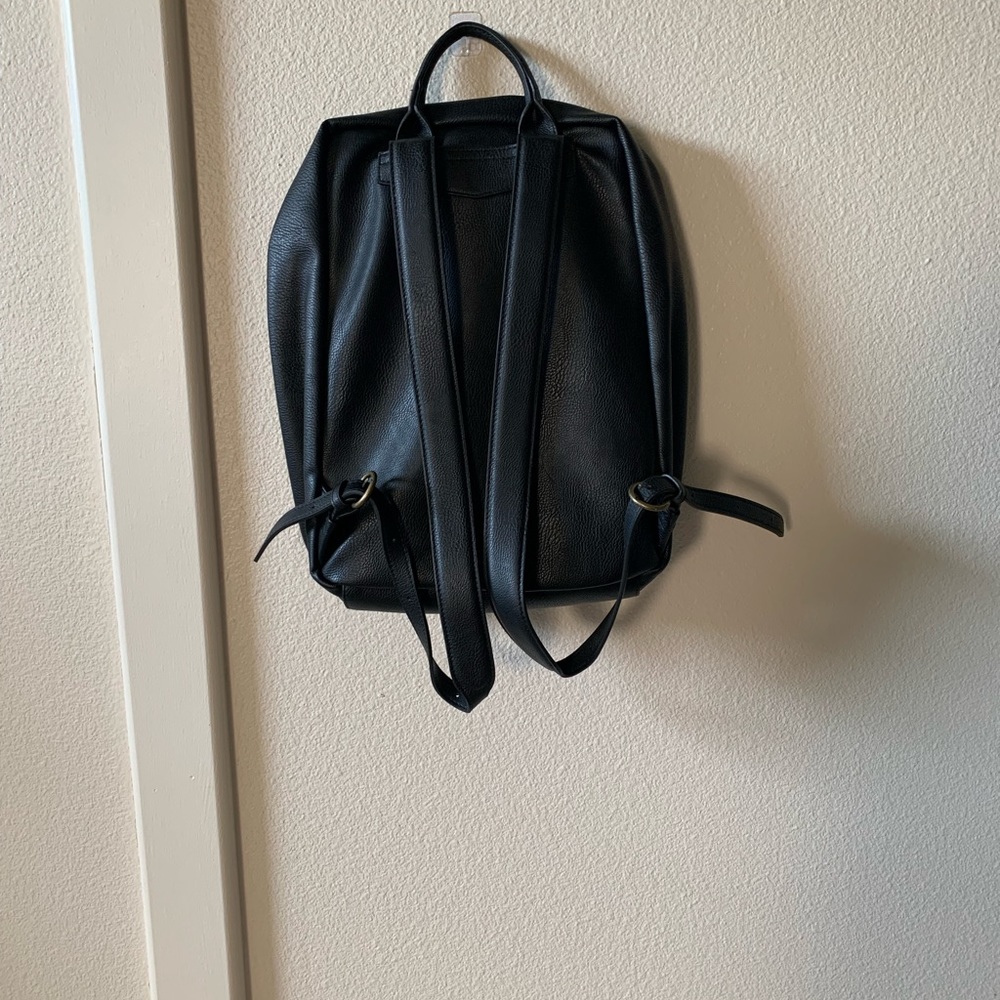 Universal thread backpack - Picture 2 of 2